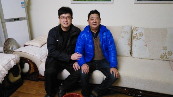 慰问老同志.jpg